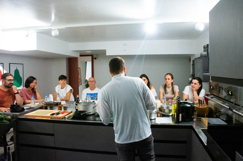 Cooking class di gruppo a Talent Kitchen, Sirmione