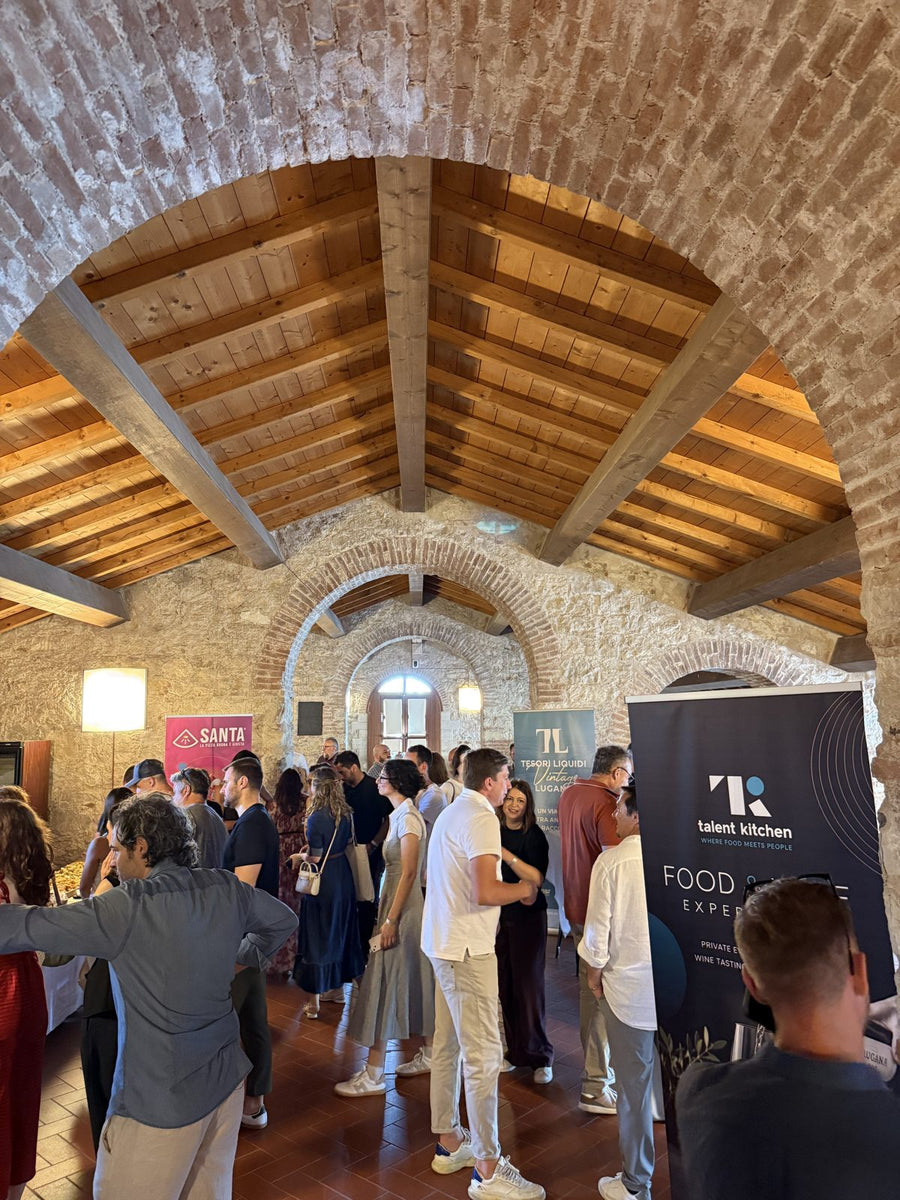 Tesori Liquidi Vintage Lugana in Peschiera del Garda: Talent Kitchen als kulinarischer Partner – Foto 1
